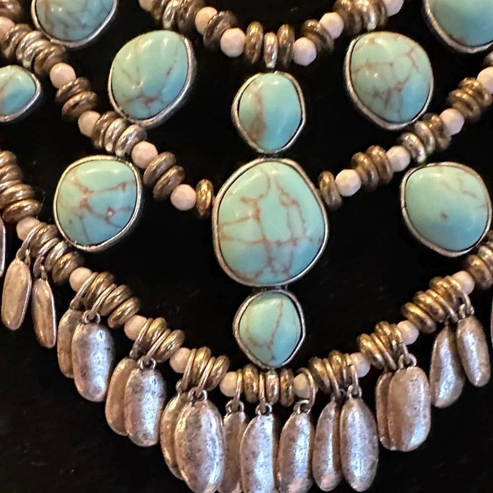 Lucky Brand Turquoise colored stone Multi-Strand Necklace - Picture 2 of 9